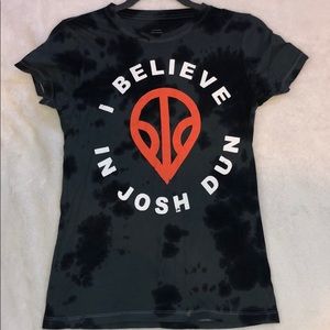 Twenty One Pilots tee